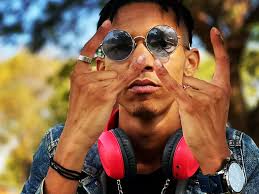 Darren David John Eksteen (@dreeziidree.almightyking) • Instagram photos  and videos