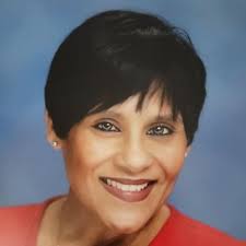 Dr. Cristina Raimundo (@cristinaraimun4)