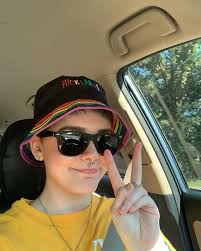 6 months ago the world lost someone so vibrant it's hard to put into words.  Isabella Danielle Roberson (11/20/1998-10/8/2023) came careening into my  life 4 years ago during a time of immense