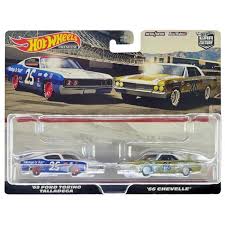 Hot Wheels Car Culture Target 2 Pack '69 Ford Torino Talladega & '66  Chevelle - Walmart.com