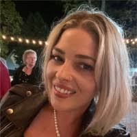 200+ perfiles de «Aronhalt»