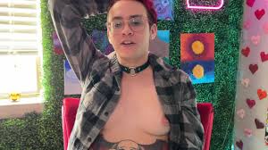 FTM Femboy рассказывает тебе, как трахнуть твою задницу JOI