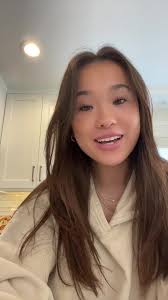 Amanda Kloots Financial