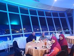 Pada pendapat saya hotel ini sesuai untuk yang inginkan privacy dan keselesaan. Restoran Atas Menara Alor Star Dinner Special Untuk Orang Special