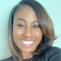 Stacey Suggs's Instagram, Twitter & Facebook