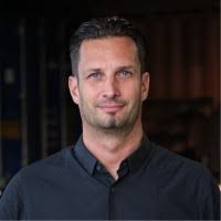 1100+ perfiles de «Friedli»