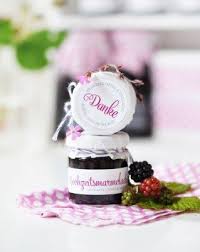 Kleines Dankeschon Kreative Gunstige Gastgeschenke Fur Eure Hochzeit Hochzeitsmarmelade Hochzeit Aufkleber Und Hochzeitsaufkleber