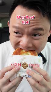 Trying Malaysia Viral Mon Beef Roti! REAL or NOT?