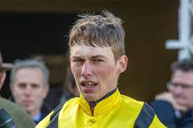 1ère victoire de l'entraîneur Esteban Métivier