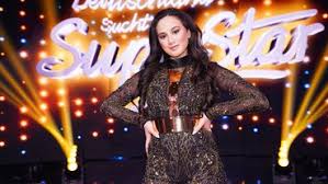 Für sie überhaupt kein problem. Dsds Halbfinale Lydia Kelovitz Ist Raus