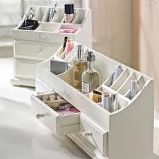 Shop hgtv's favorite makeup organizers for drawers, cabinets and walls this rotating organizer spins around 360 degrees, providing easy access to your entire makeup collection in one spot. 23 Tremendous Makeup Organizer Ideas Slodive