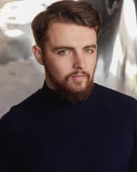 Tom B. Lewis (@tomblewis) • Instagram photos and videos