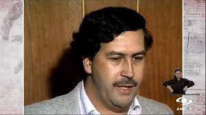 LaCaídaDeEscobar | Pablo Emilio Escobar Gaviria, jefe del Cartel de  Medellín, quien se mostraba como inversionista, ganadero y constructor, fue  desenmascarado por un ministro, jueces, policías y hasta periodistas, que  no renunciaron
