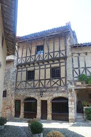Maison Tacani A Perouges En 2020 Maison Monuments Historiques Monuments