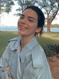 Por que Kendall Jenner é a modelo mais bem paga mundialmente?
