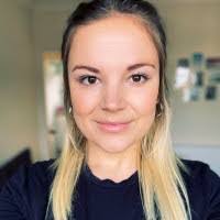 Amber Higgs's Instagram, Twitter & Facebook