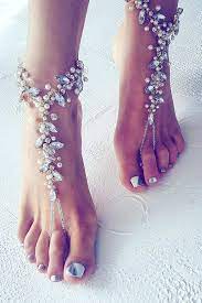18 Super Chic Beach Wedding Shoes Sapatos De Casamento Na Praia Sapatos De Casamento Sandalias Para Casamento