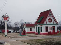 Colorful Texaco Gas Station In Kansas Old Gas Stations Gas Station Old Gas Pumps