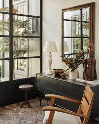 Disc Interiors On Instagram Brentwood Entry By Disc Interiors Discinteriors Interiordesign Brentwood In 2020 Disc Interiors Interior Living Room Lounge