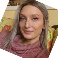 Meredith Westbrook's Instagram, Twitter & Facebook