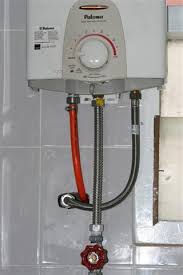 Penggunaan air panas pada saat mandi dapat menenangkan pikiran di tengah padatnya aktivitas. Harga Water Heater Pemanas Air Menggunakan Gas Lpg Murah Dan Mahal