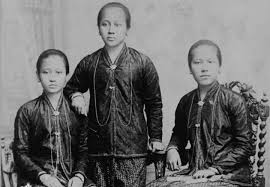 Check spelling or type a new query. Hari Kartini Ini Sejarah Kebaya Indonesia Pakaian Nasional Yang Wajib Kamu Ketahui Semua Halaman Stylo