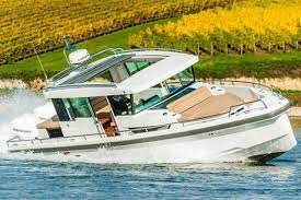 Axopar 37 Cabin Gallery 6905 Fix Yacht Design Boat Design Cruiser Boat