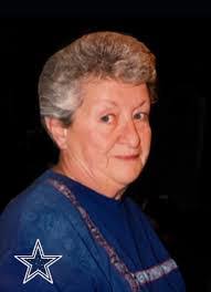 Ellen Coon's Instagram, Twitter & Facebook