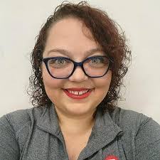 Amber Erdmann's Instagram, Twitter & Facebook