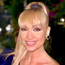 Изучайте релизы ion dichiseanu на discogs. Cum ArÄƒta Simona Dichiseanu Acum 35 De Ani Cand L A Cunoscut Pe Celebrul Ion Dichiseanu Foto Wowbiz