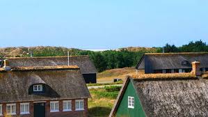 75 meter von breitem strand 10 personen • 5 schlafzimmer • 150 m² • haustiere erlaubt haus mit luxuslage direkt in den dünen nur 75 meter von den nordseewellen entfernt und mit privatem strandzug die lage ist fantastisch bei haus eiki! Ferienhaus In Sonderho Auf Fano 140 Ferienhauser