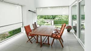 Der Stoff Aus Dem Die Traume Sind Unsere Fenstermarkisen Gibt Es In Vielfaltigen Ausfuhrungen Als Fass Sonnenschutz Fenster Fenstermarkisen Gartenmobel Sets