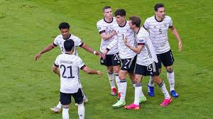 Erst sechs minuten vor schluss erzielte leon goretzka den ausgleich, mit dem deutschland 2:2 gegen ungarn spielte. R6s Adqcv4cvpm
