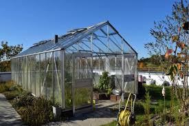 Building a roof for a single car garage is easy, but there are a few thing you should take into this step by step diy project is about how to build a garage roof. Urban Farming On Buildings Should Become More Popular We Can Support You
