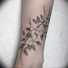 Pin By Kristina Bonfils On Tattoos Jasmine Flower Tattoos Jasmine Tattoo Flower Wrist Tattoos