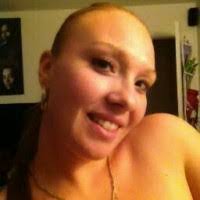 Laura Knowlton's Instagram, Twitter & Facebook