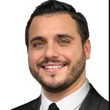 Find Realtors & Real Estate Agents in 50054