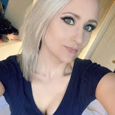 Jodie (@jellybootsjay)