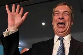 Bankers are three times more trustworthy than politicians, survey finds