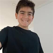 Albert Beyda's Instagram, Twitter & Facebook