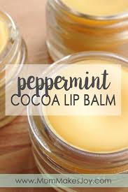 Ein gratis geschenk zu jeder bestellung beautyplaza. Diy Peppermint Cocoa Lip Balm Mom Makes Joy