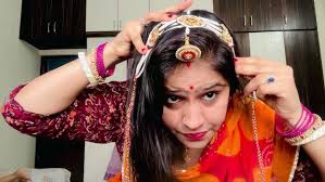 khule balo me rakhdi