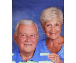 Debra Underhill's Instagram, Twitter & Facebook