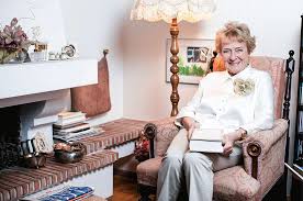 Krzyżanowska katıldı dayanışma 1980'lerde hareket ve ulusal sağlık komisyonunun bir parçasıydı. W Wieku 89 Lat Zmarla Olga Krzyzanowska Tygodnik Powszechny