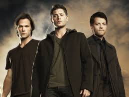 It was first broadcast on september 13, 2005, on the wb, and subsequently became part of successor the cw's lineup. Supernatural Staffeln Und Episodenguide Alle Infos Zur The Cw Serie Netzwelt