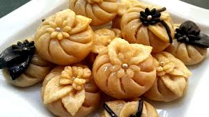 حلويات مغربية حلوة الرشمة المقادير في الوصف Gateaux Marocains Au Amandes Youtube Food No Cook Meals Cooking Recipes