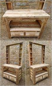 Here is this diy rustic pallet dresser with 5 drawers! 10 Diy Pallet Dresser Diy Exquisite Tutorials Eonique Com Pallet Dresser Pallet Dresser Diy Diy Pallet Dresser