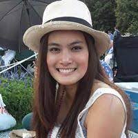 Maytinee Phoohom's Instagram, Twitter & Facebook