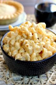 This Creamy Stovetop Macaroni And Cheese Takes Just Minutes To Prepare Contains Two Types Of Cheese And Is Cream Recipes Comfort Food Macaroni Cheese Recipes