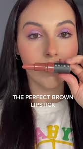 Discover the Best Bobbi Brown Crushed Lip Color in Buff